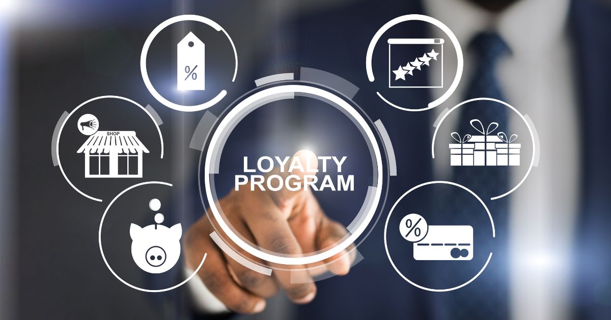 Collage,with,unrecognizable,businessman,pressing,loyalty,program,button,on,virtual